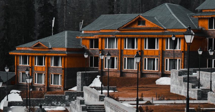 Ski Chalet - Orange and Gray House Across White Mountain